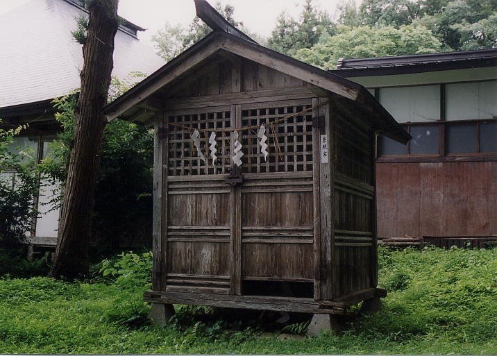 熊野神社境内末社東照宮写真